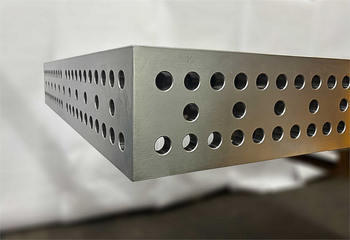 Varilna miza HISWeld System 28